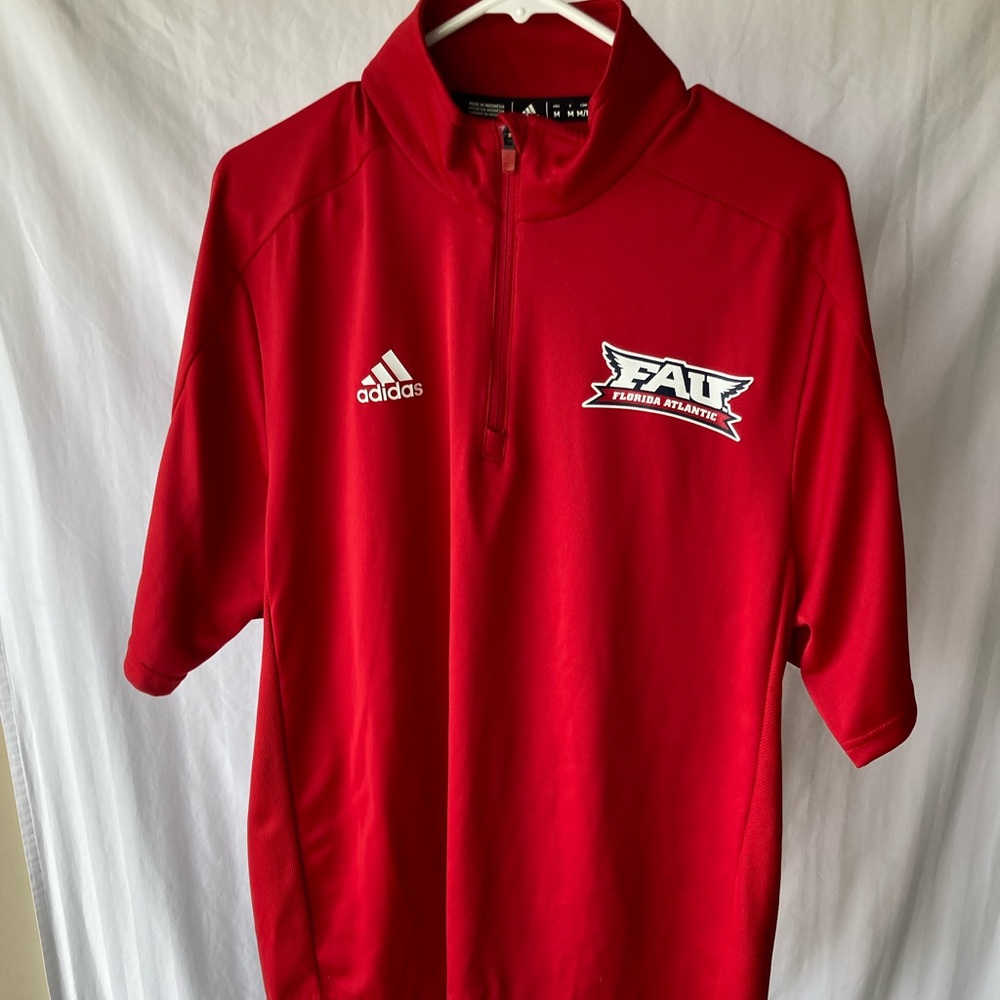 Adidas FAU Red Athletic Jacket/Shirt.  Size Medium